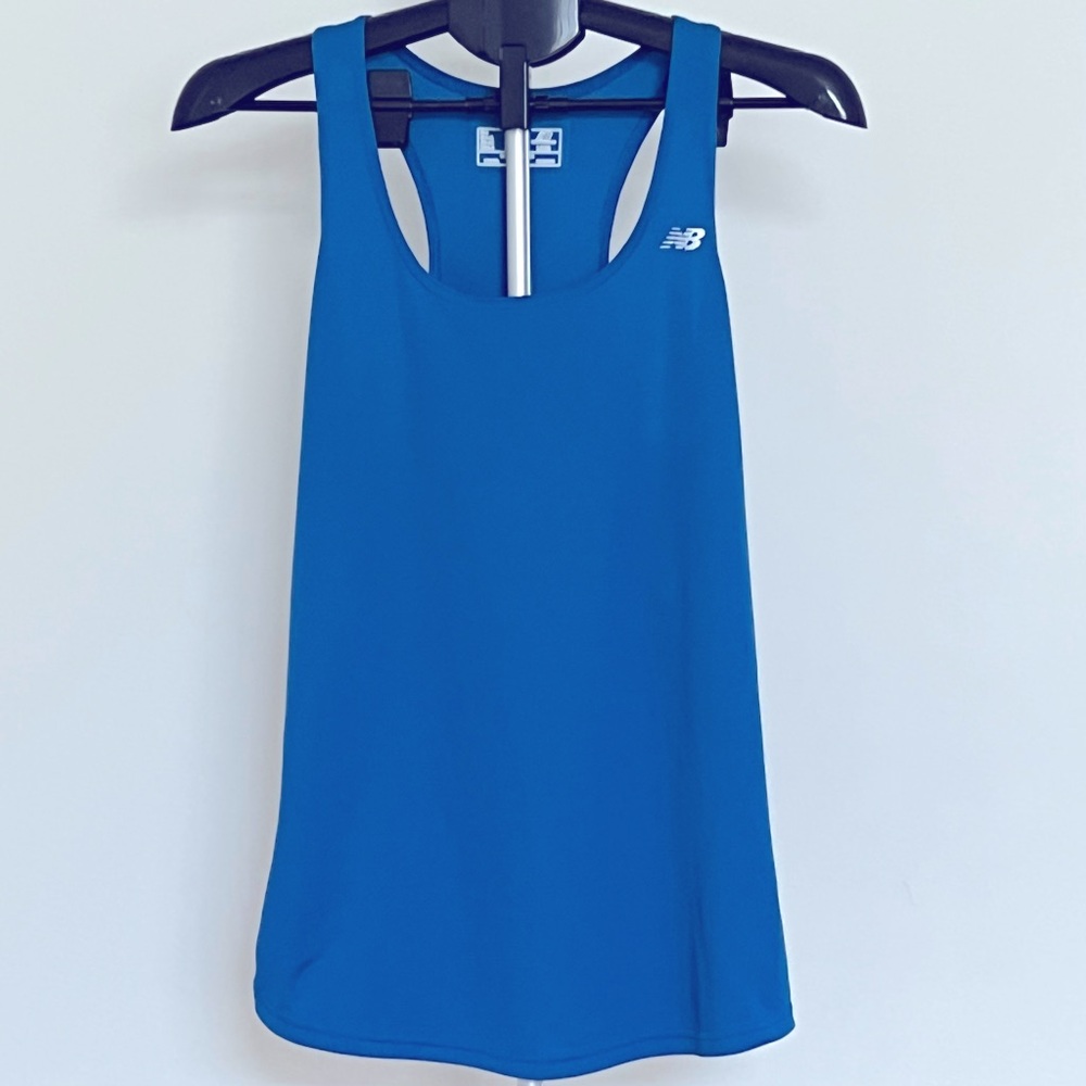 New Balance Women's Blue Racerback Tank Top Style WFT3350X Size Large